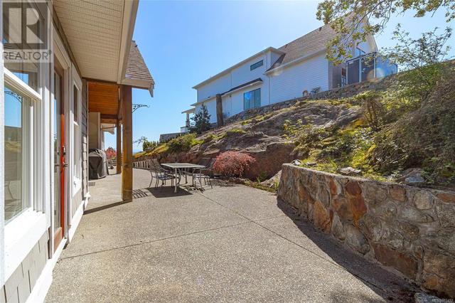 1245 Rockhampton Close, House detached with 3 bedrooms, 3 bathrooms and 2 parking in Langford BC | Image 44