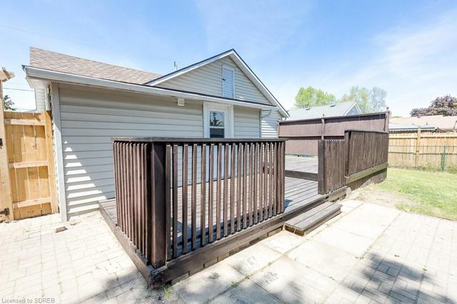 36 Ball Street, House detached with 2 bedrooms, 1 bathrooms and null parking in Tillsonburg ON | Image 5