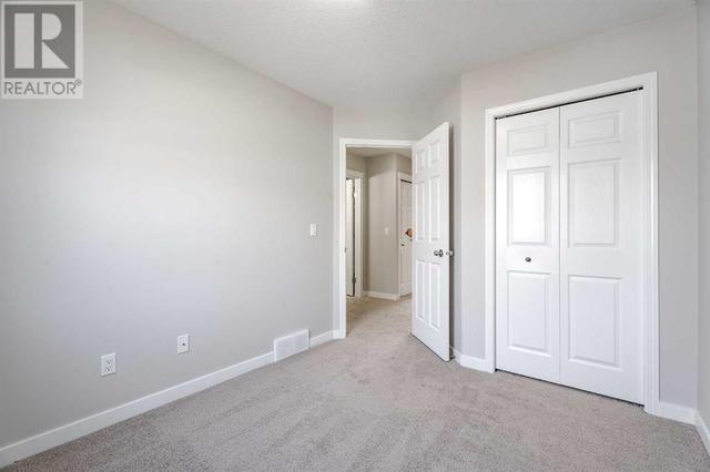 916, - 7038 16 Avenue Se, House attached with 3 bedrooms, 1 bathrooms and 2 parking in Calgary AB | Image 27