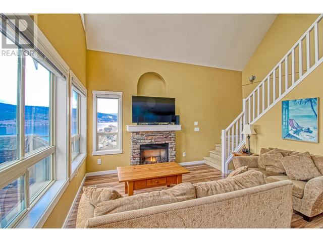 242 - 6723 La Palma Loop, House detached with 3 bedrooms, 2 bathrooms and 3 parking in Central Okanagan West BC | Image 7