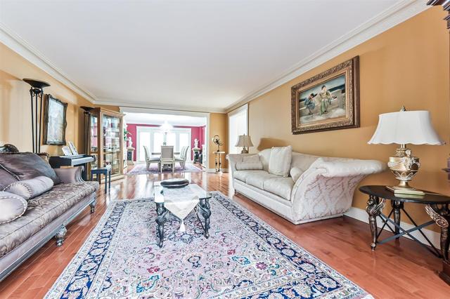 55 Pheasant Lane, House detached with 5 bedrooms, 6 bathrooms and 6 parking in Toronto ON | Image 5