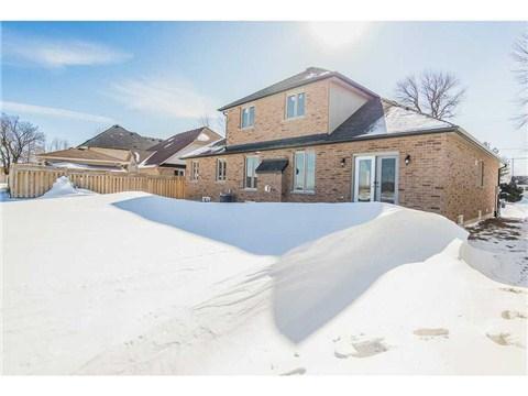 708 Winston Rd, House detached with 3 bedrooms, 3 bathrooms and 4 parking in Grimsby ON | Image 17