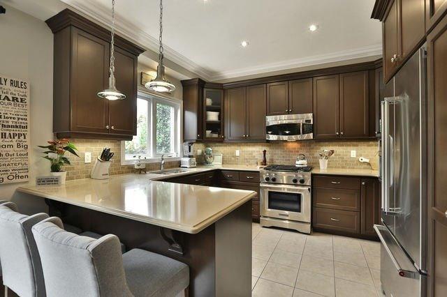 3225 Saltaire Cres, House detached with 5 bedrooms, 3 bathrooms and 2 parking in Oakville ON | Image 6