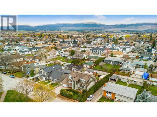 785 Birch Avenue, House detached with 7 bedrooms, 4 bathrooms and 7 parking in Kelowna BC | Image 63