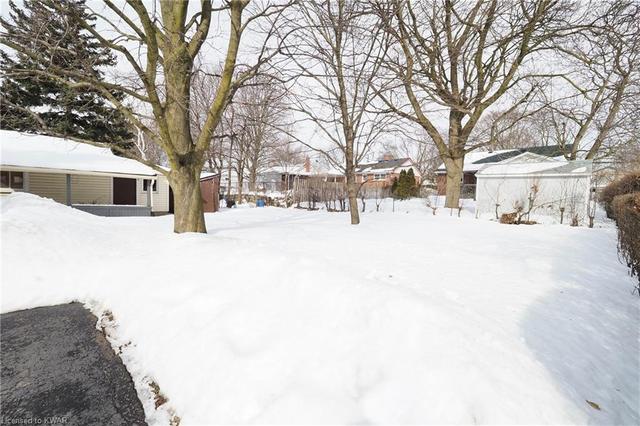 178 Fairfield Avenue, House detached with 4 bedrooms, 2 bathrooms and 5 parking in Kitchener ON | Image 41