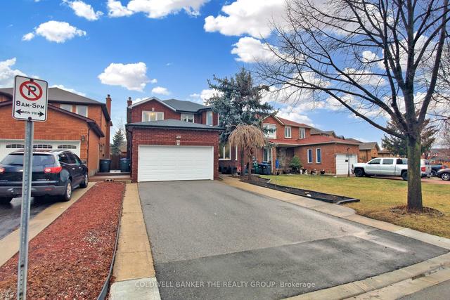 10 Fincham Ave, House detached with 4 bedrooms, 3 bathrooms and 6 parking in Brampton ON | Image 1