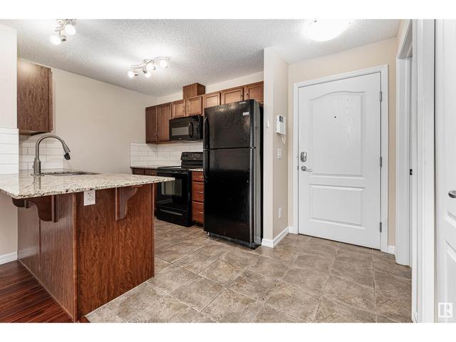 201 - 273 Charlotte Wy, Condo with 2 bedrooms, 2 bathrooms and 2 parking in Edmonton AB | Image 5