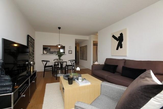 910 - 3 Hickory Tree Rd, Condo with 1 bedrooms, 1 bathrooms and 1 parking in Toronto ON | Image 23