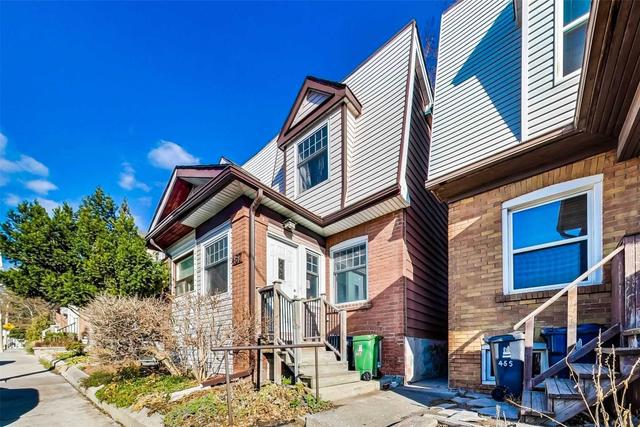 457 Greenwood Ave S, House semidetached with 3 bedrooms, 2 bathrooms and 1 parking in Toronto ON | Image 12