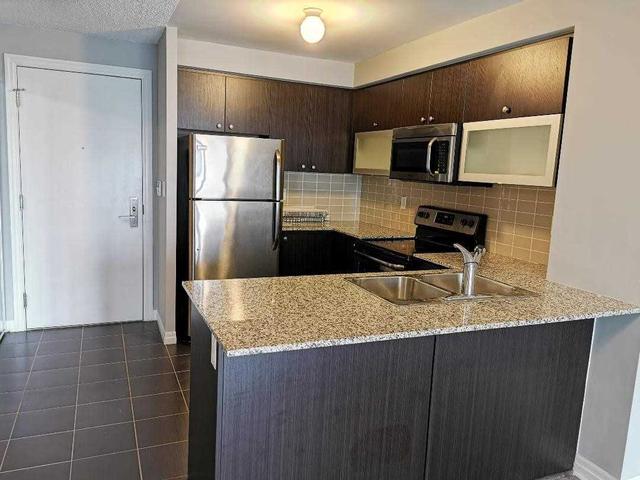 408 - 275 Yorkland Rd, Condo with 1 bedrooms, 1 bathrooms and 1 parking in Toronto ON | Image 5