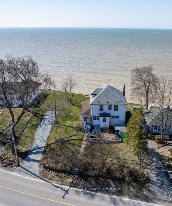 13171 Lakeshore Rd, House detached with 5 bedrooms, 2 bathrooms and 4 parking in Wainfleet ON | Image 1