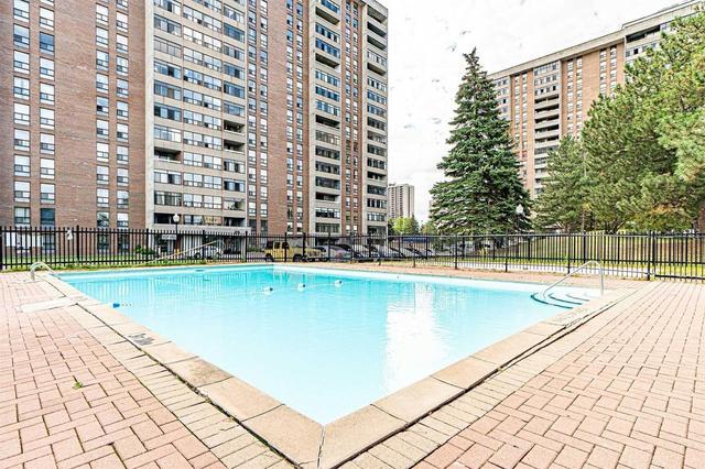 1604 - 25 Kensington Rd N, Condo with 2 bedrooms, 1 bathrooms and 1 parking in Brampton ON | Image 19