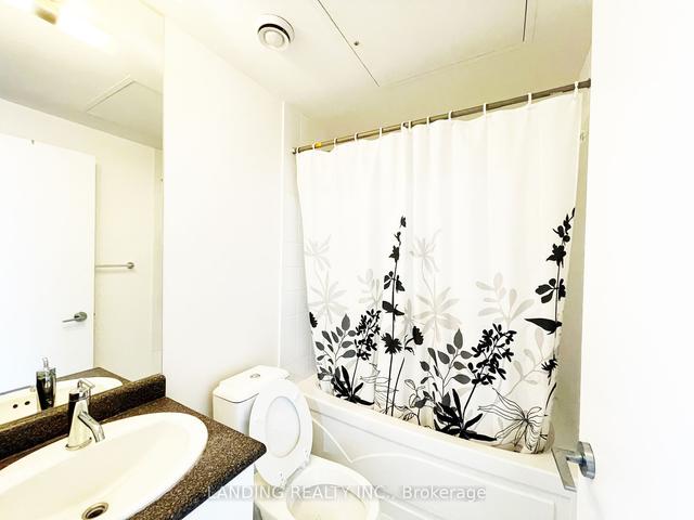 404 - 832 Bay St, Condo with 1 bedrooms, 1 bathrooms and 0 parking in Toronto ON | Image 7