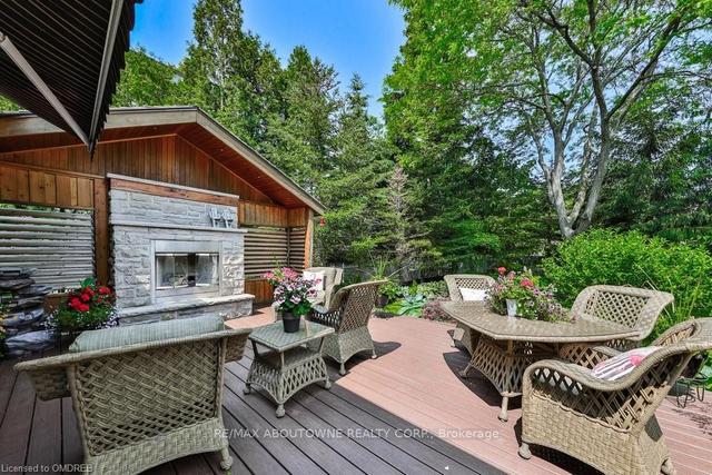 499 Lakeshore Rd E, House detached with 4 bedrooms, 4 bathrooms and 12 parking in Oakville ON | Image 26