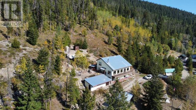 4158 Princeton Summerland Road, House detached with 3 bedrooms, 1 bathrooms and 1 parking in Okanagan Similkameen H BC | Image 4