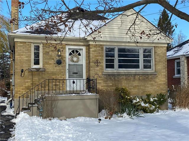 162 University Avenue, House detached with 3 bedrooms, 1 bathrooms and 4 parking in Cobourg ON | Image 10