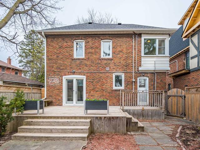 1 Cameron Cres, House detached with 3 bedrooms, 2 bathrooms and 2 parking in Toronto ON | Image 29