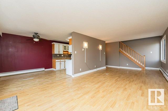 211 - 7805 159 St Nw, Condo with 3 bedrooms, 1 bathrooms and null parking in Edmonton AB | Image 40