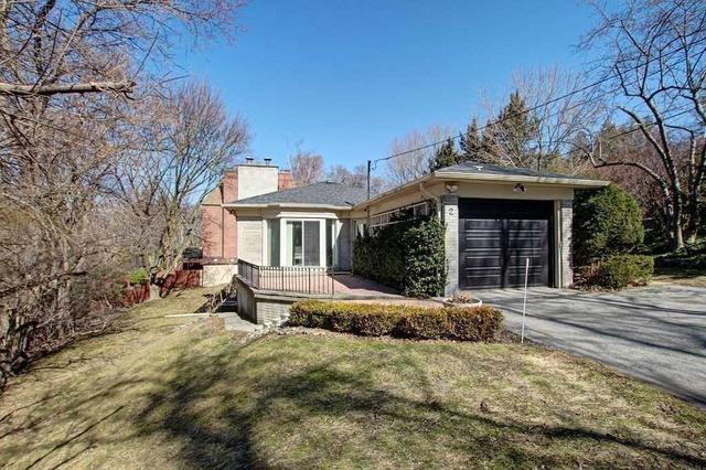 2 Campbell Cres, House detached with 2 bedrooms, 2 bathrooms and 5 parking in Toronto ON | Card Image