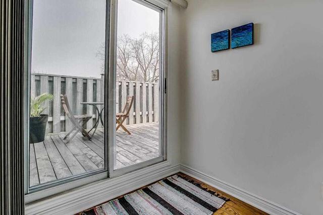 104 Sussex Ave, House semidetached with 3 bedrooms, 4 bathrooms and 1 parking in Toronto ON | Image 15