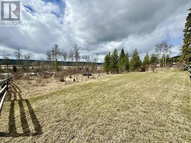 6389 Highland Crescent, House detached with 1 bedrooms, 1 bathrooms and null parking in Cariboo L BC | Image 26