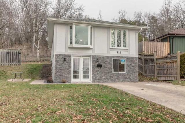 lower - 711 Wesley Dr, House detached with 1 bedrooms, 1 bathrooms and 2 parking in Oshawa ON | Image 1
