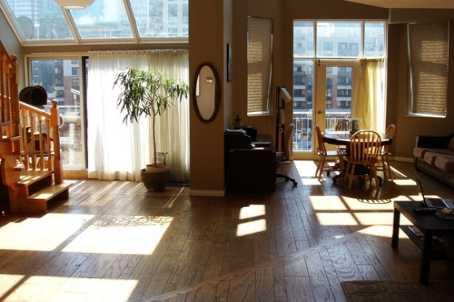 unit 4 - 45 Mutual St, Home with 3 bedrooms, 3 bathrooms and 1 parking in Toronto ON | Image 3