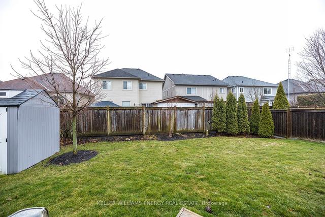 11 Brough Crt, House detached with 4 bedrooms, 4 bathrooms and 4 parking in Clarington ON | Image 31