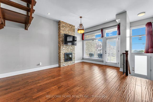 309 Kane Ave, House semidetached with 3 bedrooms, 4 bathrooms and 4 parking in Toronto ON | Image 36
