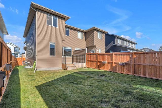 13 Emberside Hollow, Home with 3 bedrooms, 3 bathrooms and 4 parking in Cochrane AB | Image 30