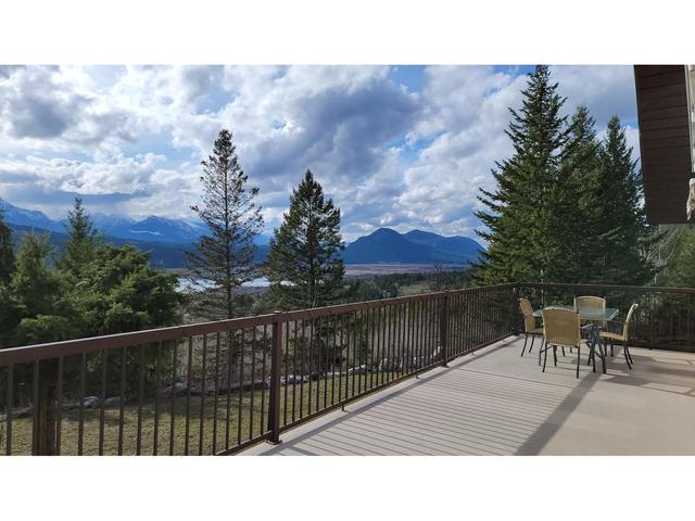 2360/2380 Highway 95, House detached with 4 bedrooms, 3 bathrooms and null parking in East Kootenay G BC | Image 71
