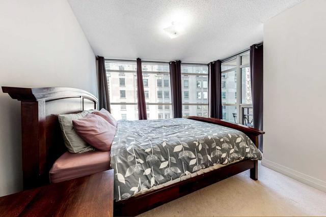 902 - 21 Carlton St, Condo with 2 bedrooms, 2 bathrooms and 0 parking in Toronto ON | Image 20