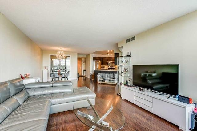 512 - 62 Suncrest Blvd, Condo with 2 bedrooms, 2 bathrooms and 2 parking in Markham ON | Image 6