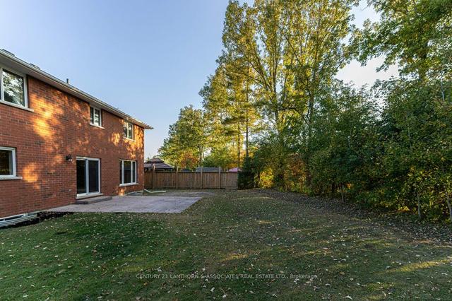 16 Ashwood Cres, House detached with 4 bedrooms, 3 bathrooms and 6 parking in Greater Napanee ON | Image 26