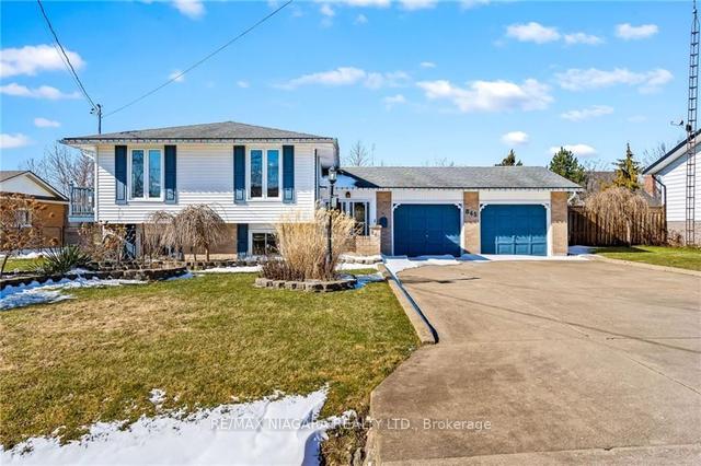 845 Grandview Rd, House detached with 3 bedrooms, 3 bathrooms and 8 parking in Fort Erie ON | Image 1