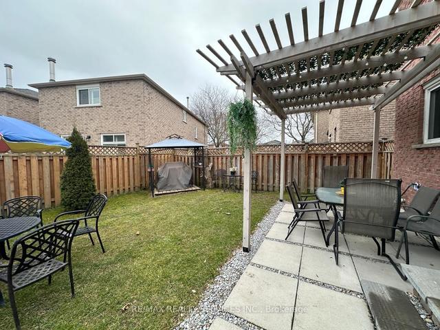 25 Cluett Dr N, House detached with 3 bedrooms, 3 bathrooms and 1 parking in Ajax ON | Image 31