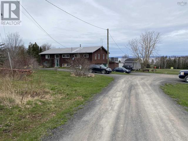 2107 Highway 215, House detached with 4 bedrooms, 1 bathrooms and null parking in East Hants NS | Image 5