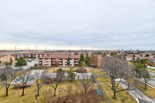 704 - 355 Rathburn Rd, Condo with 2 bedrooms, 2 bathrooms and 2 parking in Mississauga ON | Image 2