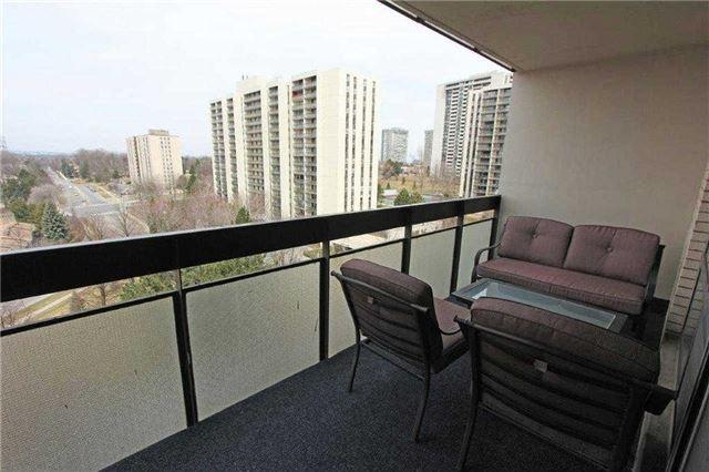 1001 - 260 Seneca Hill Dr, Condo with 1 bedrooms, 1 bathrooms and 1 parking in Toronto ON | Image 2