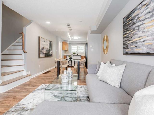 105 Weston Rd, Townhouse with 3 bedrooms, 3 bathrooms and 1 parking in Toronto ON | Image 21