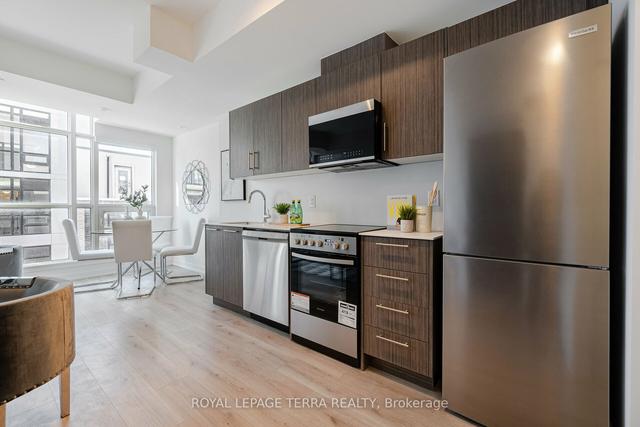 66 - 861 Sheppard Ave W, Townhouse with 2 bedrooms, 3 bathrooms and 1 parking in Toronto ON | Image 4