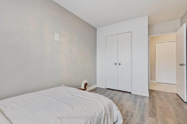 601 - 19 Four Winds Dr, Condo with 2 bedrooms, 1 bathrooms and 1 parking in Toronto ON | Image 9