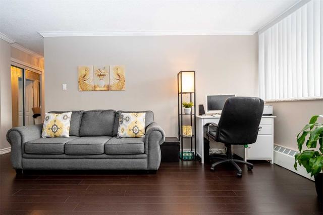301 - 2301 Derry Rd W, Condo with 2 bedrooms, 1 bathrooms and 1 parking in Mississauga ON | Image 26