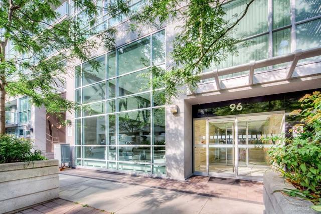 1616 - 96 St Patrick St, Condo with 1 bedrooms, 2 bathrooms and 0 parking in Toronto ON | Image 11