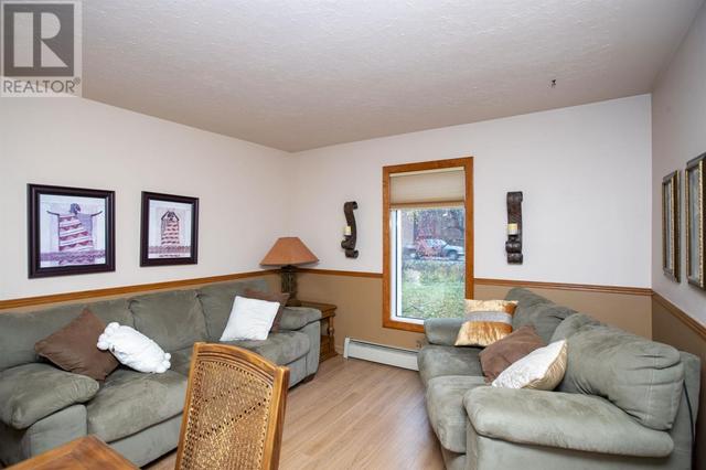 920 Cochrane St, House detached with 3 bedrooms, 1 bathrooms and null parking in Thunder Bay ON | Image 11
