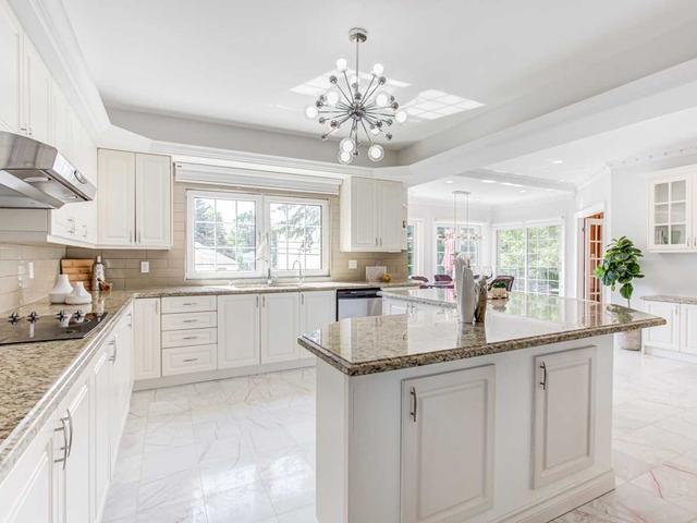 95 Pemberton Ave, House detached with 5 bedrooms, 8 bathrooms and 9 parking in Toronto ON | Image 29