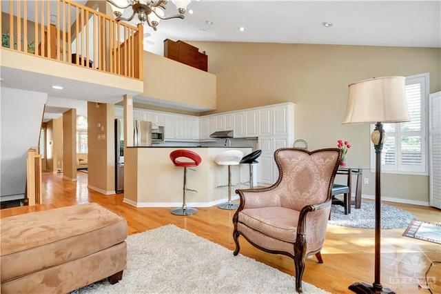 2877 Brigham Way, House detached with 4 bedrooms, 4 bathrooms and 6 parking in Ottawa ON | Image 3