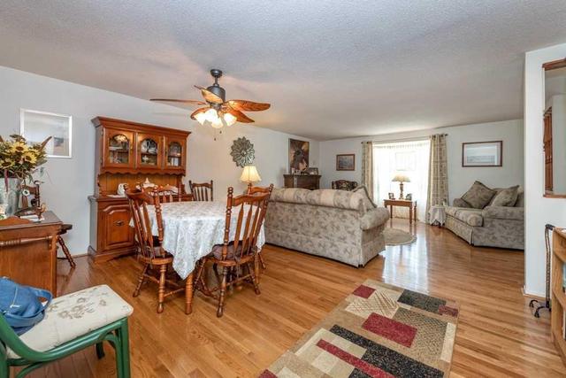 49 Linden Lane, House detached with 2 bedrooms, 2 bathrooms and 2 parking in Innisfil ON | Image 5