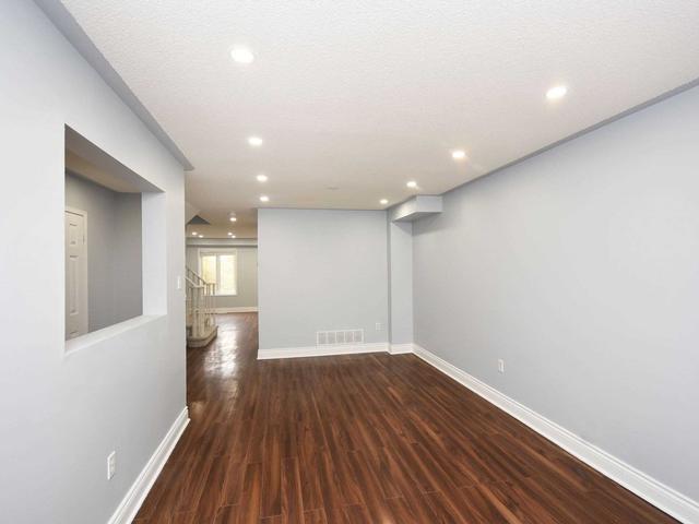 14 - 120 Railroad St, House attached with 3 bedrooms, 3 bathrooms and 2 parking in Brampton ON | Image 15