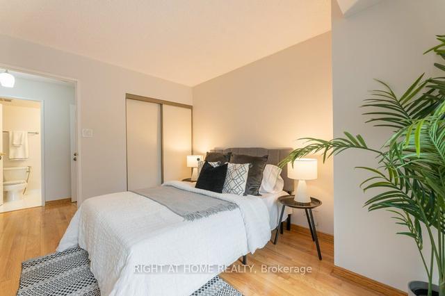 207 - 33 Elmhurst Ave, Condo with 2 bedrooms, 2 bathrooms and 1 parking in Toronto ON | Image 8